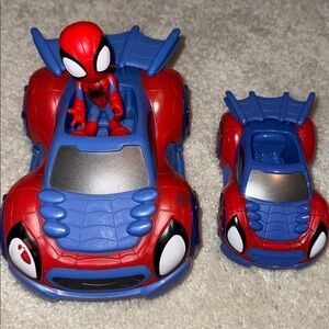 Spidey and friends web crawler and figurine